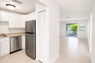4341 Riverside Dr, Coral Springs, FL 33065 - Photo 5