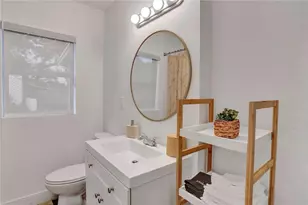 1121 SW 15th Ave, Fort Lauderdale, FL 33312 - Photo 9