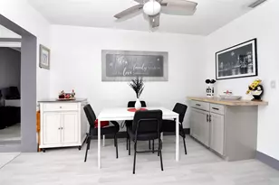 8103 NW 58th Pl, Tamarac, FL 33321 - Photo 17