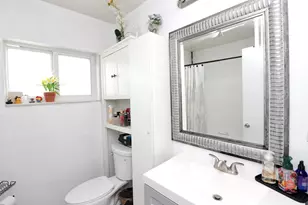 8103 NW 58th Pl, Tamarac, FL 33321 - Photo 21