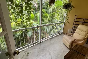 351 NE 19th Pl, Wilton Manors, FL 33305 - Photo 9