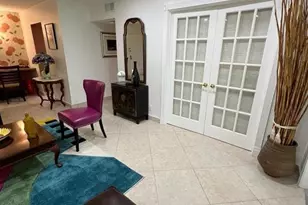351 NE 19th Pl, Wilton Manors, FL 33305 - Photo 3