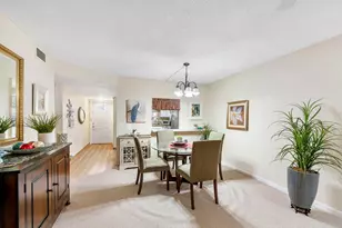 8990 S Hollybrook Blvd, Pembroke Pines, FL 33025 - Photo 5