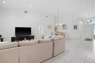 17314 Ventana Dr, Boca Raton, FL 33487 - Photo 5