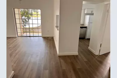 2121 NW 96th Terrace #14M, Pembroke Pines, FL 33024 - Photo 1