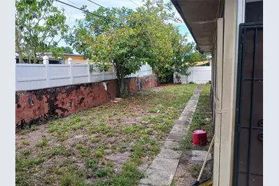 7757 SE Embassy Boulevard, Miramar, FL 33023 - Photo 7