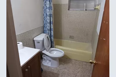 7757 SE Embassy Boulevard, Miramar, FL 33023 - Photo 19
