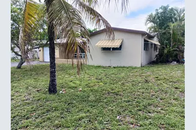 7757 SE Embassy Boulevard, Miramar, FL 33023 - Photo 5