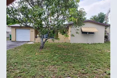 7757 SE Embassy Boulevard, Miramar, FL 33023 - Photo 1