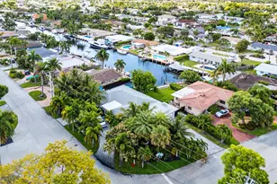 2200 SE 9th St, Pompano Beach, FL 33062 - Photo 37