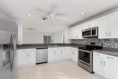 10654 Santa Laguna Drive, Boca Raton, FL 33428 - Photo 17