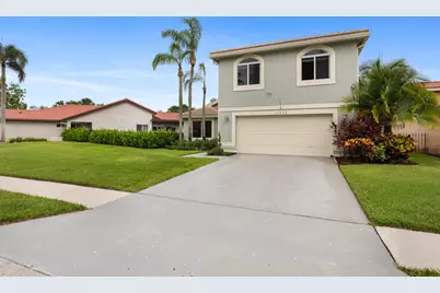 10654 Santa Laguna Drive, Boca Raton, FL 33428 - Photo 3