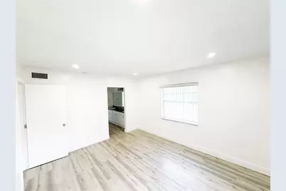 2710 Riverside Drive #201-A, Coral Springs, FL 33065 - Photo 17