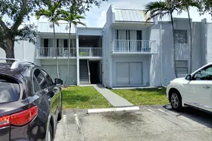 407 Executive Center Dr, West Palm Beach, FL 33401 - Photo 1