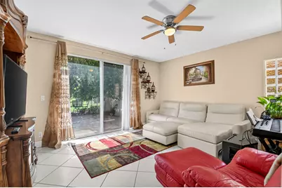 809 Triana Street, West Palm Beach, FL 33413 - Photo 9