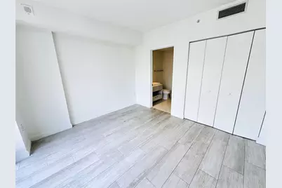 55 SW 9th Street #2707, Miami, FL 33130 - Photo 5