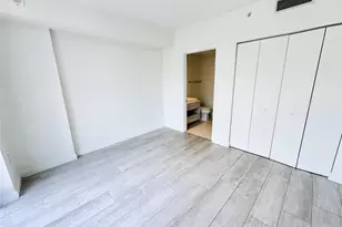 55 SW 9th St, Miami, FL 33130 - Photo 5