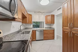 8437 Forest Hills Dr, Coral Springs, FL 33065 - Photo 3