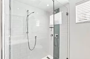 17100 N Bay Rd, Sunny Isles Beach, FL 33160 - Photo 19