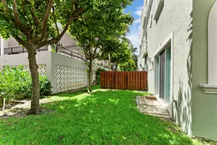 430 Sunset Dr, Pompano Beach, FL 33062 - Photo 43