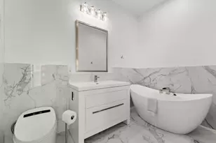 430 Sunset Dr, Pompano Beach, FL 33062 - Photo 35