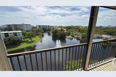 2334 S Cypress Bend Drive #802, Pompano Beach, FL 33069 - Photo 19