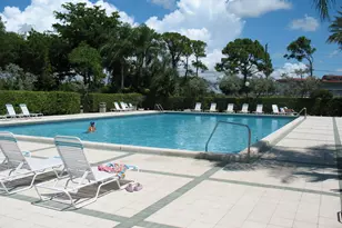 2334 S Cypress Bend Dr, Pompano Beach, FL 33069 - Photo 23