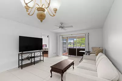 315 Cape Cod Circle #B, Lake Worth, FL 33467 - Photo 3