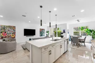 100 NW 69th Cir, Boca Raton, FL 33487 - Photo 5