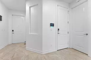 100 NW 69th Cir, Boca Raton, FL 33487 - Photo 13