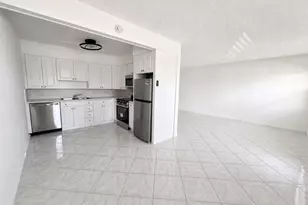 2005 Hythe A, Boca Raton, FL 33434 - Photo 7