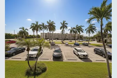 2005 Hythe A #2005, Boca Raton, FL 33434 - Photo 3