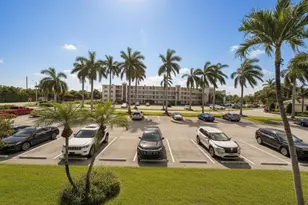2005 Hythe A, Boca Raton, FL 33434 - Photo 3
