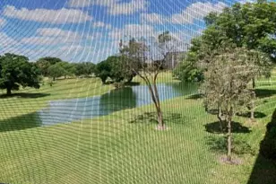 565 Oaks Ln, Pompano Beach, FL 33069 - Photo 15