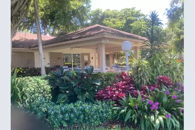 565 Oaks Lane #305, Pompano Beach, FL 33069 - Photo 43