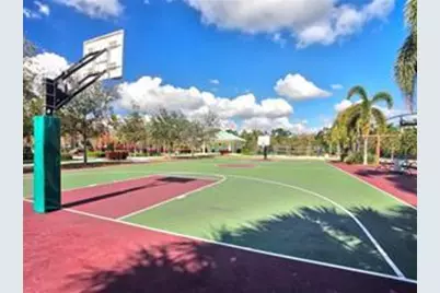 565 Oaks Lane #305, Pompano Beach, FL 33069 - Photo 25