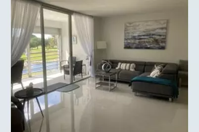 565 Oaks Lane #305, Pompano Beach, FL 33069 - Photo 29