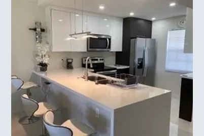 565 Oaks Lane #305, Pompano Beach, FL 33069 - Photo 29