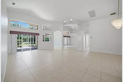 7639 Tarpon Cove Circle, Lake Worth, FL 33467 - Photo 11
