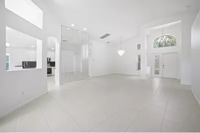7639 Tarpon Cove Circle, Lake Worth, FL 33467 - Photo 13