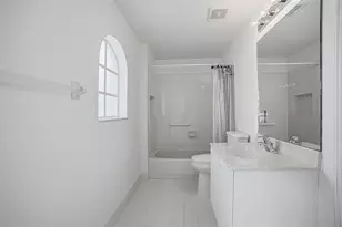 7639 Tarpon Cove Cir, Lake Worth, FL 33467 - Photo 19