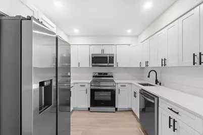 4498 NW 2nd Avenue #4500, Boca Raton, FL 33431 - Photo 3
