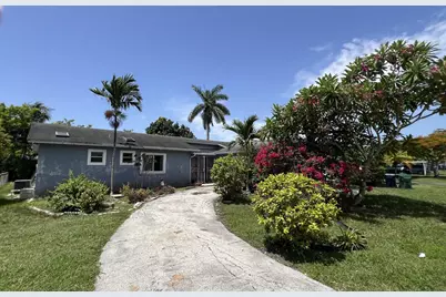 10460 SW 165th Street SW, Miami, FL 33157 - Photo 1