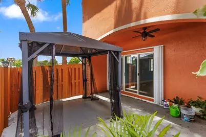 1216 NW 100th Avenue, Pembroke Pines, FL 33024 - Photo 35