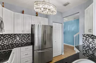 1216 NW 100th Ave, Pembroke Pines, FL 33024 - Photo 23