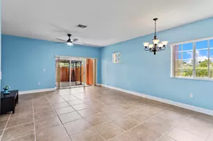1216 NW 100th Ave, Pembroke Pines, FL 33024 - Photo 25