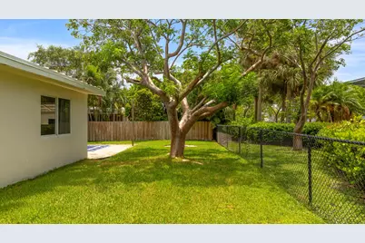 2870 NE 18th Street, Pompano Beach, FL 33062 - Photo 37