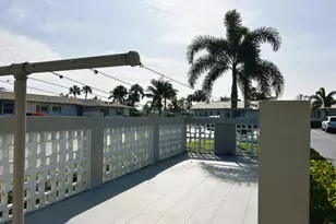 2885 Crosley Dr E, West Palm Beach, FL 33415 - Photo 31