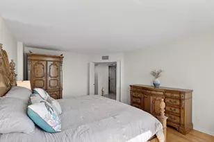 1147 Hillsboro Mile, Hillsboro Beach, FL 33062 - Photo 19