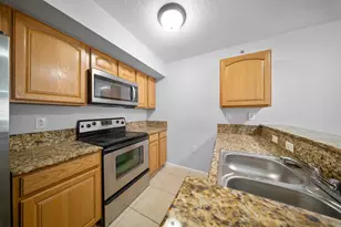 231 SW Palm Dr, Port Saint Lucie, FL 34986 - Photo 15
